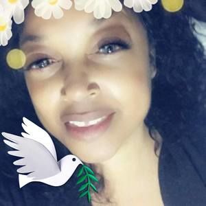 Meet your Posher, Sharon